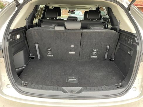 Used 2025 MAZDA CX-90 3.3 Turbo w/ Preferred Package image 31