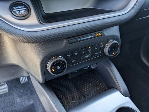 Used 2024 Ford Bronco Sport Big Bend image 28