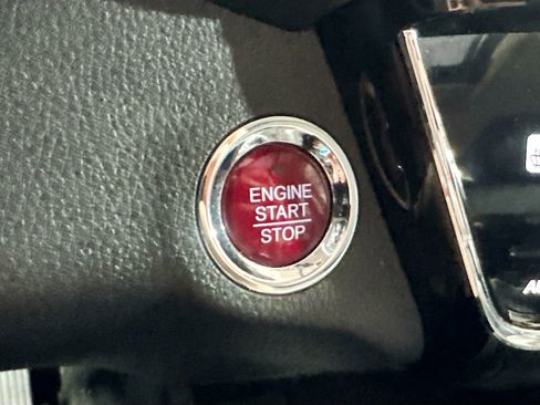 Used 2017 Honda HR-V EX-L image 20