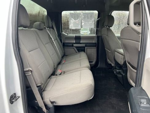 Used 2020 Ford F150 XLT image 11