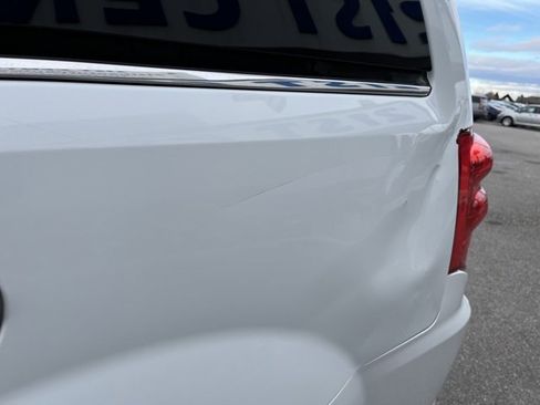 Used 2018 Dodge Grand Caravan SXT image 9