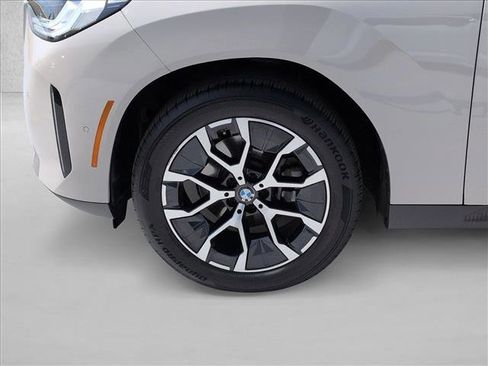 Used 2025 BMW X3 xDrive30i w/ M Sport Package AWD/4WD image 26