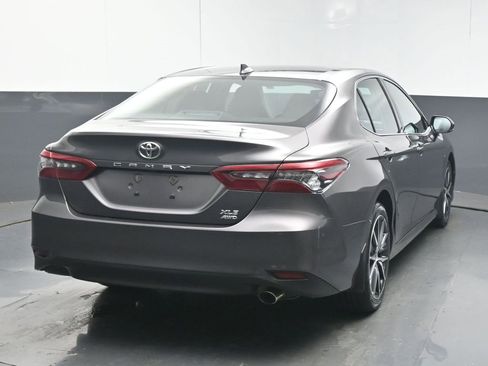 Used 2023 Toyota Camry XLE image 7