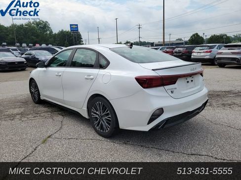 Used 2024 Kia Forte GT-Line w/ GT-Line Premium Package FWD image 3
