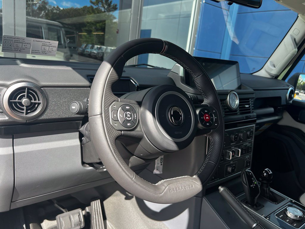 Used 2025 INEOS Grenadier Station Wagon AWD/4WD image 10