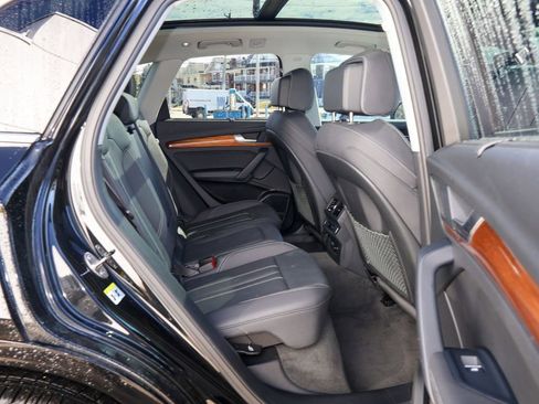 Used 2023 Audi Q5 2.0T Premium Plus w/ Premium Plus Package image 32