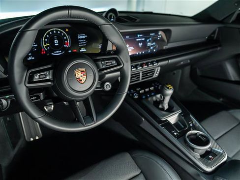 Used 2026 Porsche 911 GT3 RWD image 4