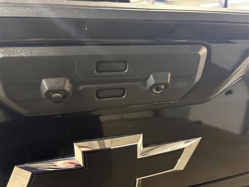 Used 2024 Chevrolet Silverado 3500 LTZ w/ LTZ Plus Package image 7