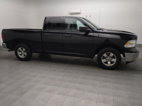 Used 2020 RAM 1500 Tradesman w/ Chrome Appearance Group RWD image 11