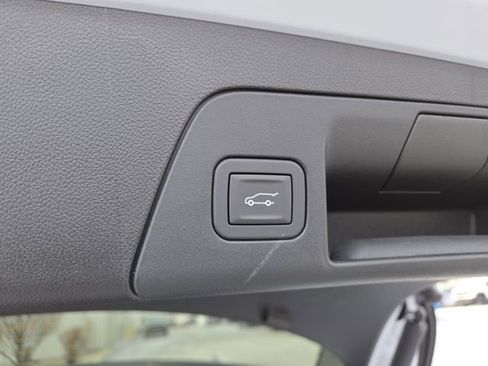 New 2026 Buick Envision Sport Touring image 19