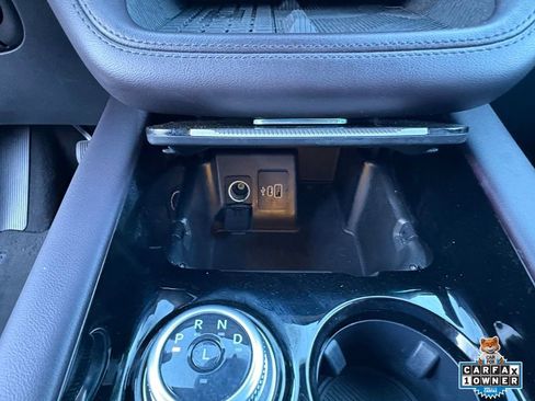 Certified 2025 Ford Explorer Platinum w/ LUX Leather Package image 19