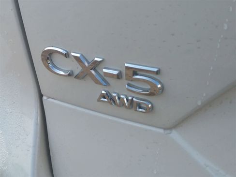 New 2025 MAZDA CX-5 AWD 2.5 S w/ Select Package image 12