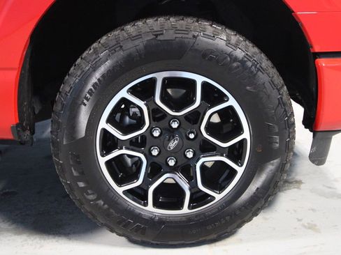 Used 2023 Ford F150 Lariat AWD/4WD image 33