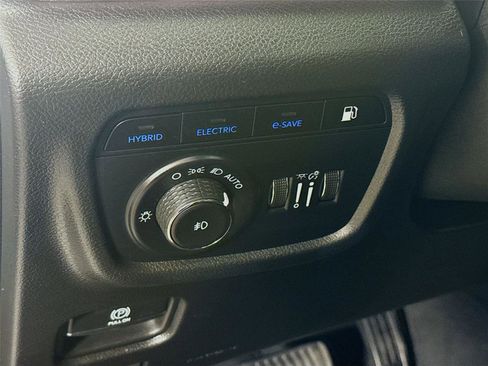 Used 2022 Jeep Grand Cherokee Summit w/ Advanced Protech Group IV image 3