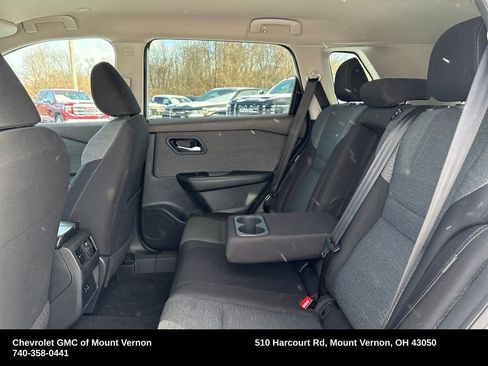 Used 2023 Nissan Rogue SV image 23