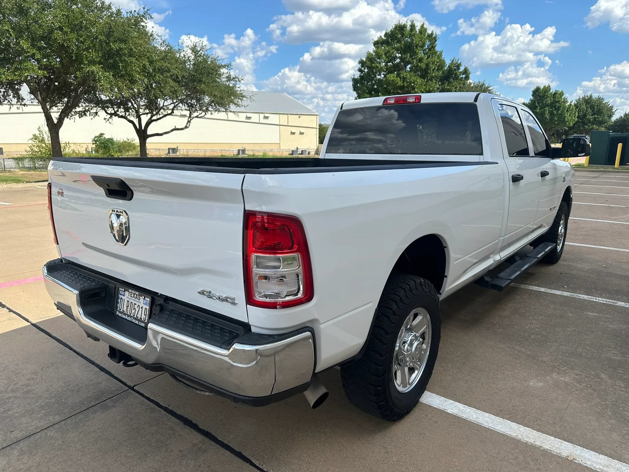 Used 2021 RAM 3500 Tradesman w/ Chrome Appearance Group AWD/4WD image 12
