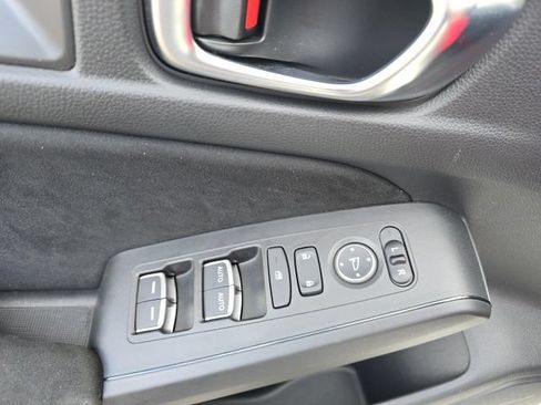 Used 2025 Honda Civic Type R image 12