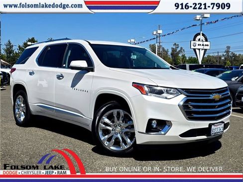 Used 2021 Chevrolet Traverse High Country w/ LPO, Floor Liner Package AWD/4WD image 1