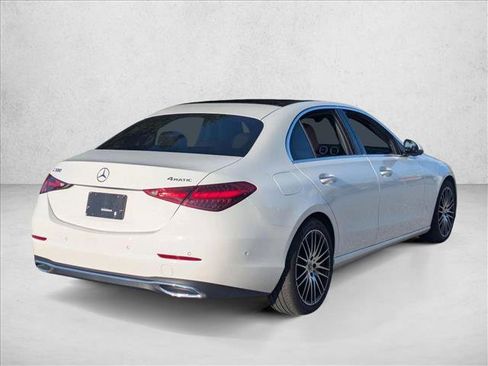 Used 2025 Mercedes-Benz C 300 4MATIC Sedan image 3