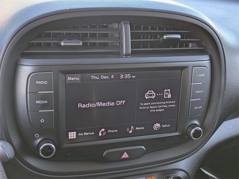 Used 2023 Kia Soul LX w/ Option Group 015 image 17