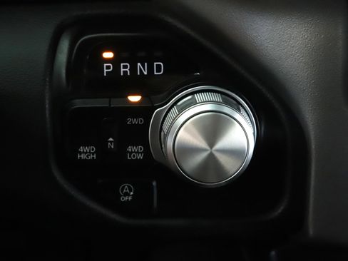 Used 2024 RAM 1500 Laramie image 17