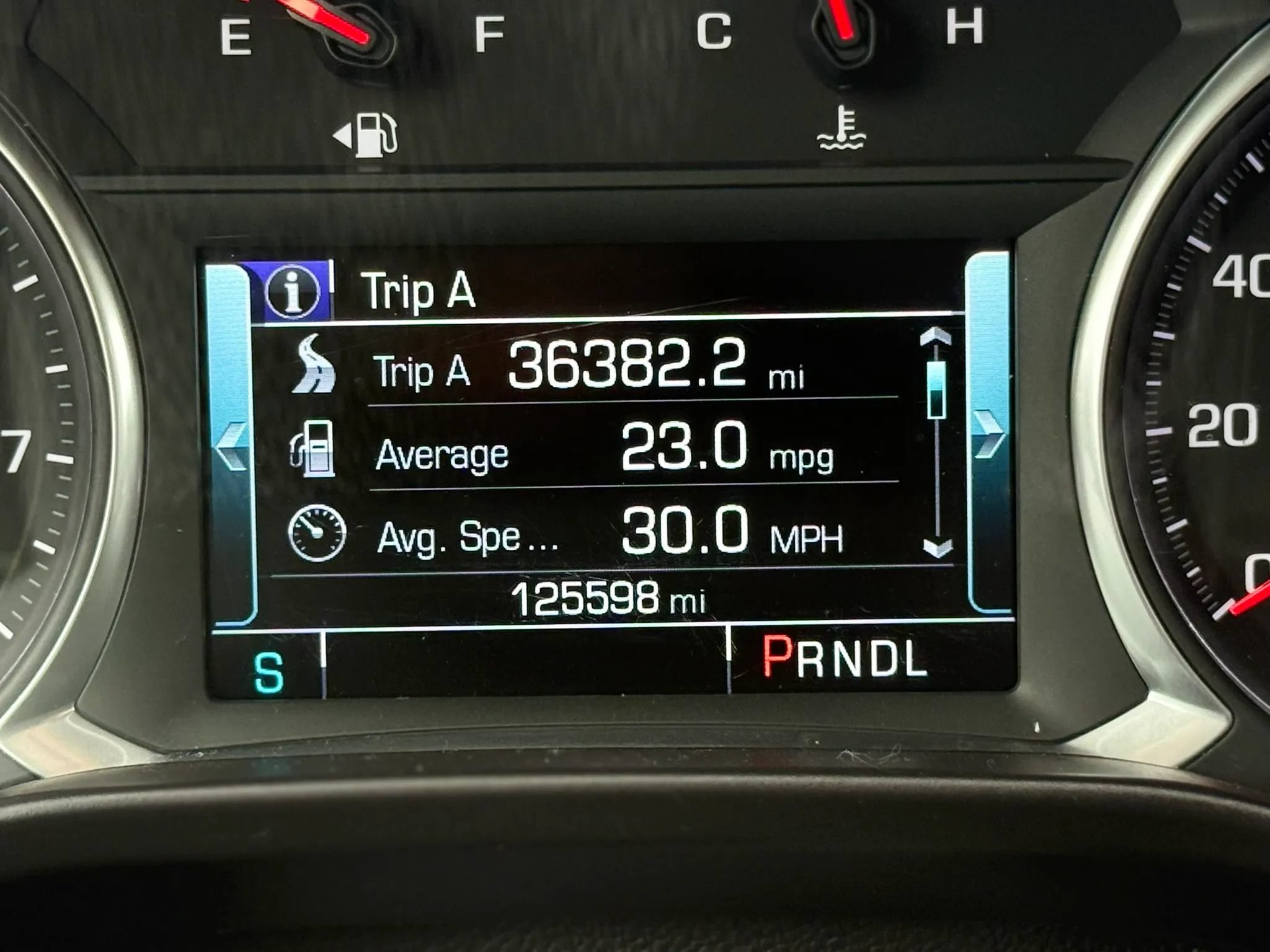 Used 2019 GMC Acadia SLT FWD image 28