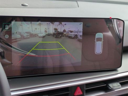 Certified 2025 Kia Sorento EX image 14