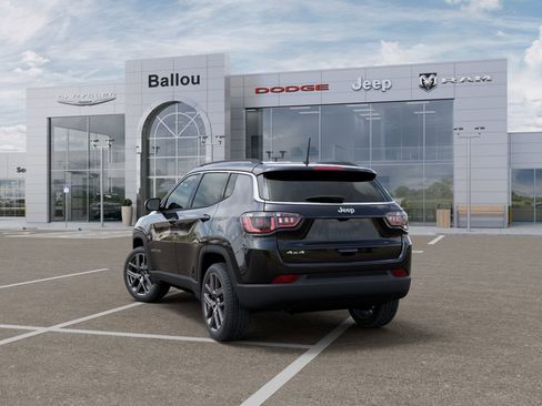 New 2026 Jeep Compass Limited AWD/4WD image 3