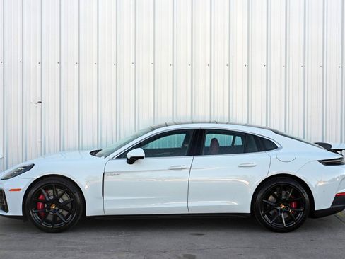 Used 2025 Porsche Panamera 4S w/ Premium Package image 55