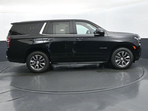 Used 2024 Chevrolet Tahoe LT w/ Luxury Package image 6