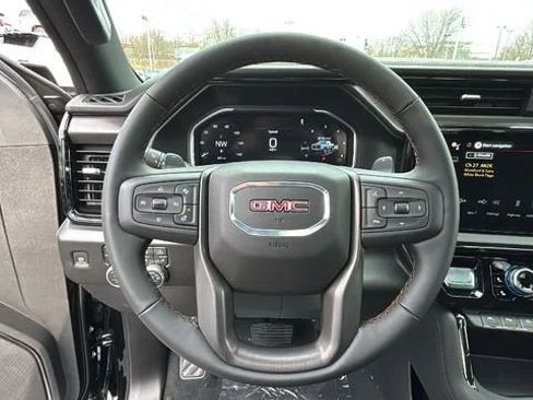 New 2026 GMC Sierra 1500 AT4 w/ AT4 Premium Package AWD/4WD image 16