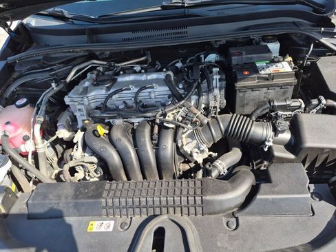 Used 2021 Toyota Corolla LE FWD image 20