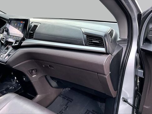 Used 2024 Honda Odyssey EX-L image 19