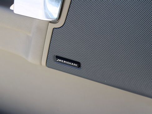 Used 2016 Land Rover LR4 HSE image 34