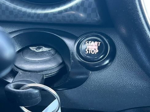 Used 2009 MINI Cooper S image 18