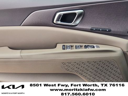 New 2026 Kia Carnival EX FWD image 16