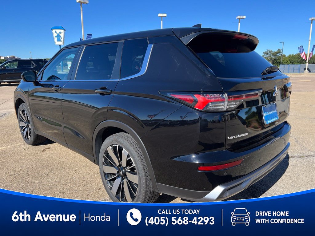 Used 2025 Mitsubishi Outlander SE AWD/4WD image 7