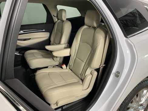Used 2018 Buick Enclave Premium w/ Experience Buick Package image 33