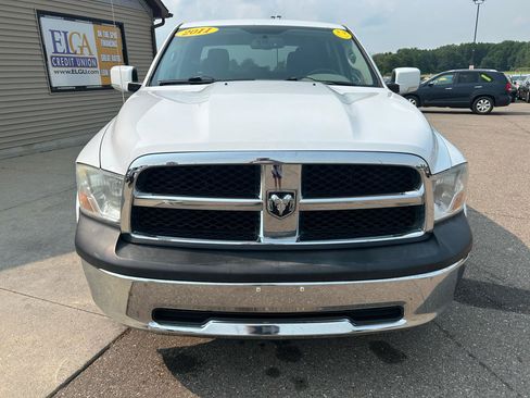 Used 2011 RAM 1500 ST w/ SXT Appearance Group AWD/4WD image 2