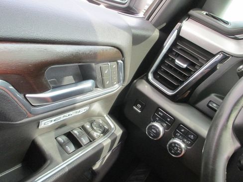 Used 2025 GMC Sierra 1500 Denali w/ Denali Reserve Package image 30
