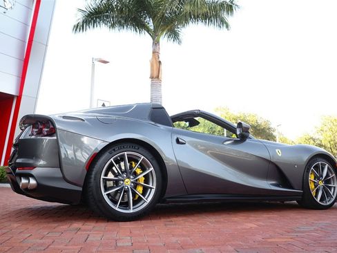 Certified 2022 Ferrari 812 GTS Base image 25