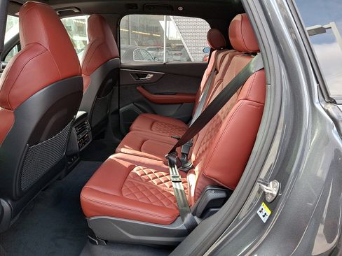 New 2026 Audi SQ7 Premium Plus image 6