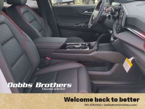 New 2026 Chevrolet Equinox RS w/ Convenience Package III AWD/4WD image 28