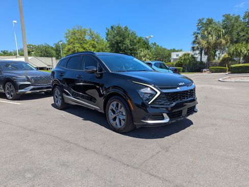 Certified 2023 Kia Sportage SX image 2