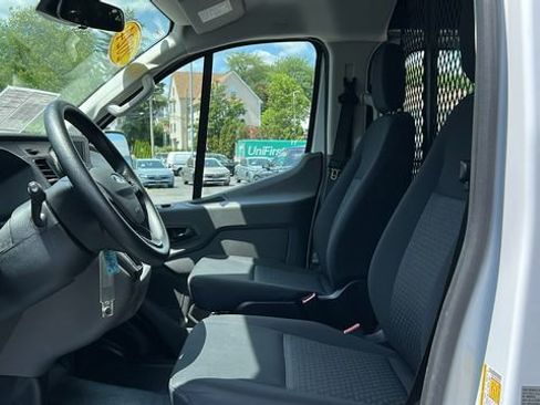 Used 2024 Ford Transit 250 Low Roof w/ Exterior Upgrade Package RWD image 10