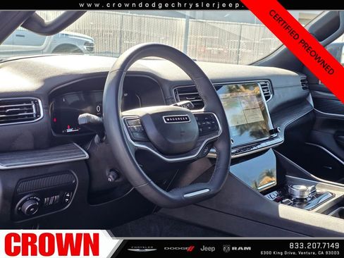 Certified 2024 Jeep Wagoneer L Series III w/ Flexible Seating Group image 27