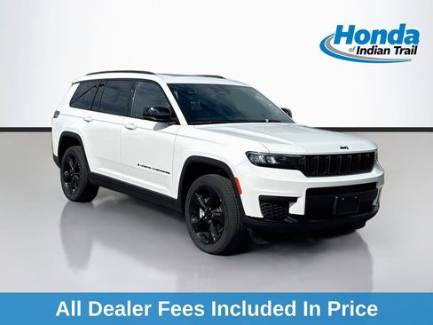 Used 2023 Jeep Grand Cherokee L Laredo AWD/4WD image 1