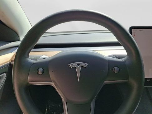 Used 2023 Tesla Model 3 Standard Range RWD image 22
