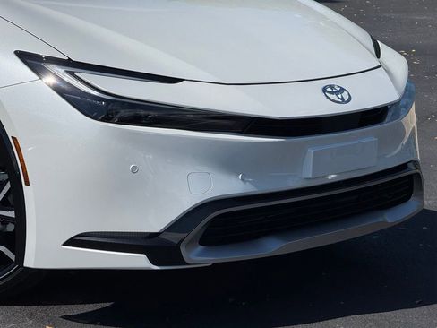 New 2026 Toyota Prius Plug-In Hybrid image 4