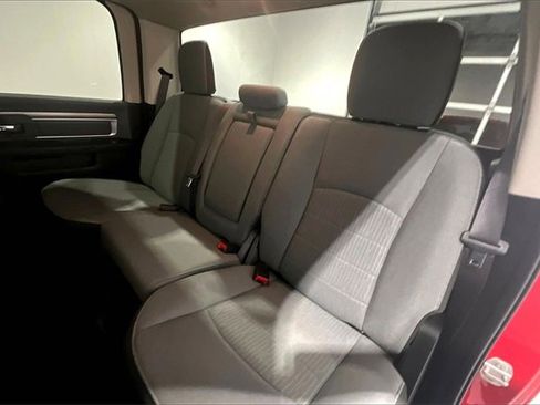 Used 2023 RAM 1500 Classic SLT image 23